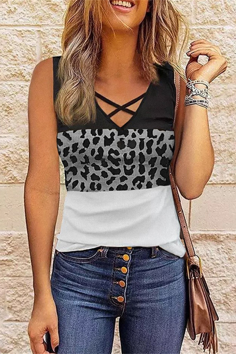 Casual Street Leopard Printing V Neck T-Shirts(3 Colors)