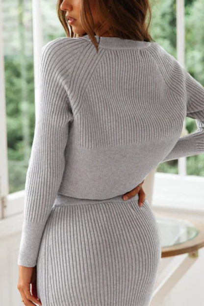 Chicindress Knitted Solid Color Sweater Skirt Suit