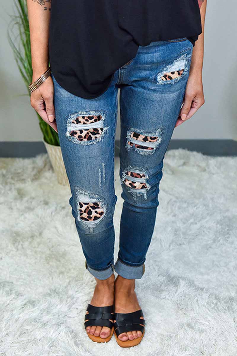 Chicindress Printed Hole Washed  White Jeans